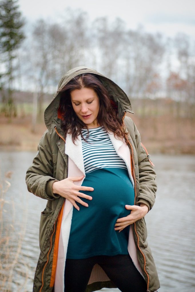 Schwangere Frauen, schwanger, Frauen, Schwangerschaft, Baby, Mutterschaft,